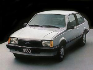 Эва-коврики на Chevrolet Monza I 1982-1996